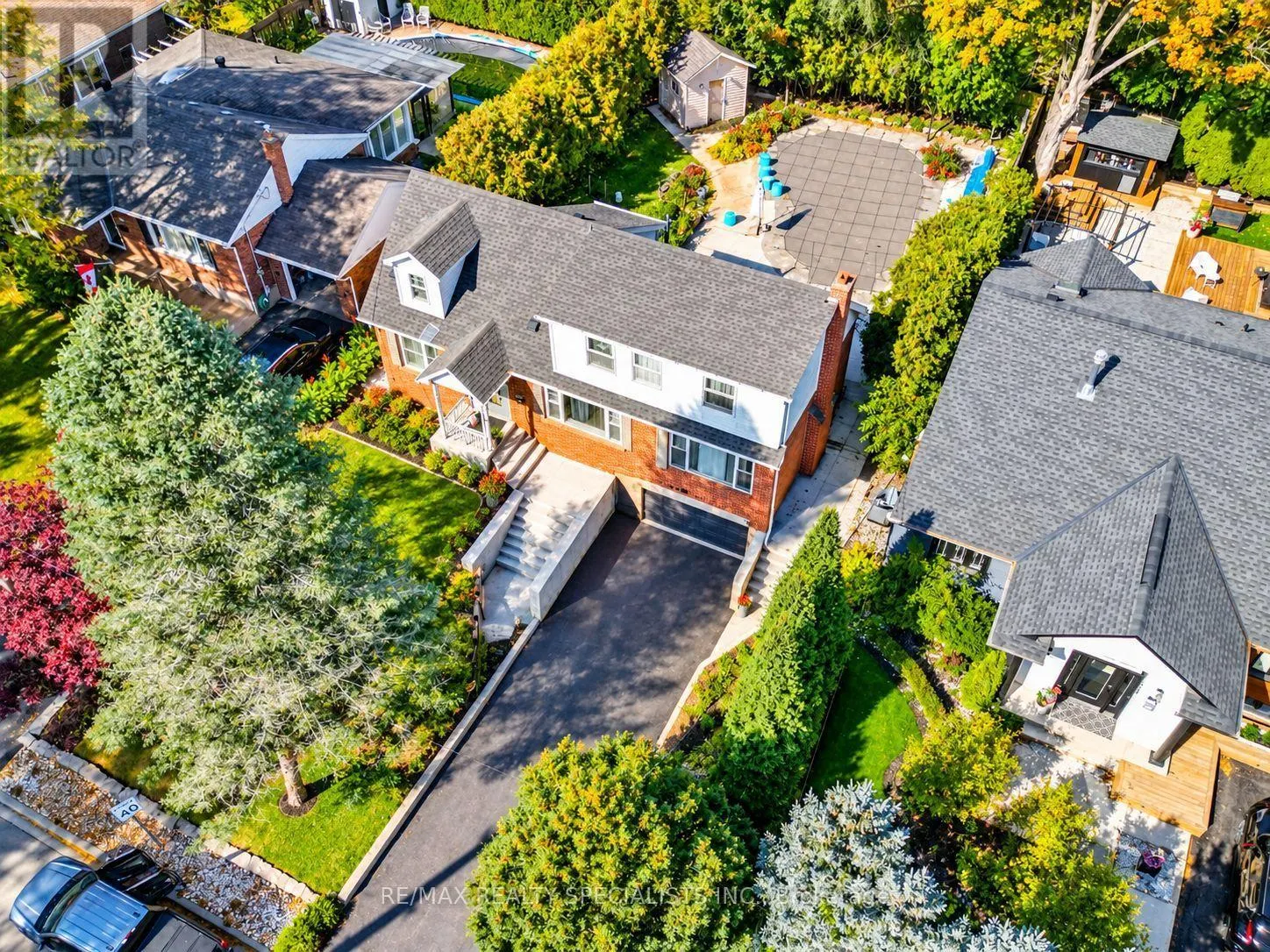 309 TOWNSEND AVENUE