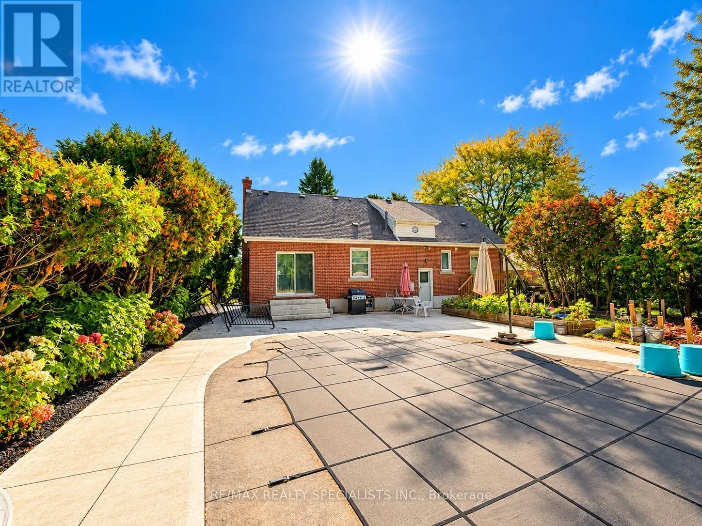 309 TOWNSEND AVENUE