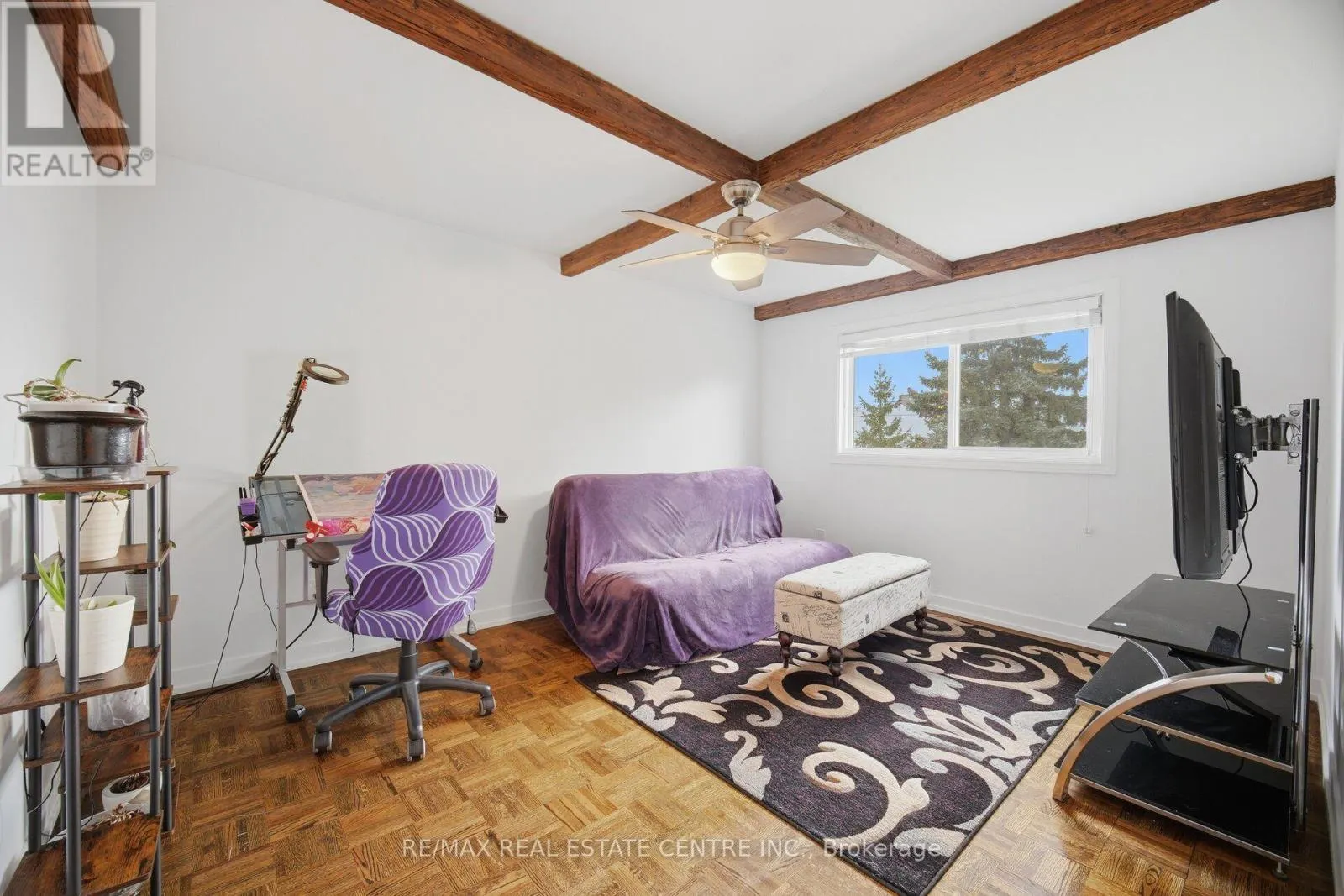 308 RIDGE DRIVE