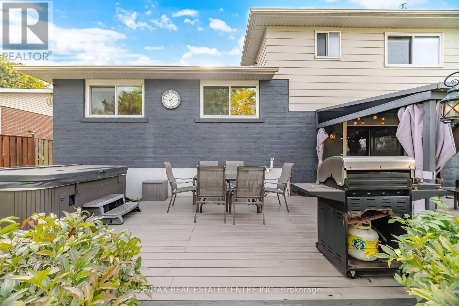 308 RIDGE DRIVE