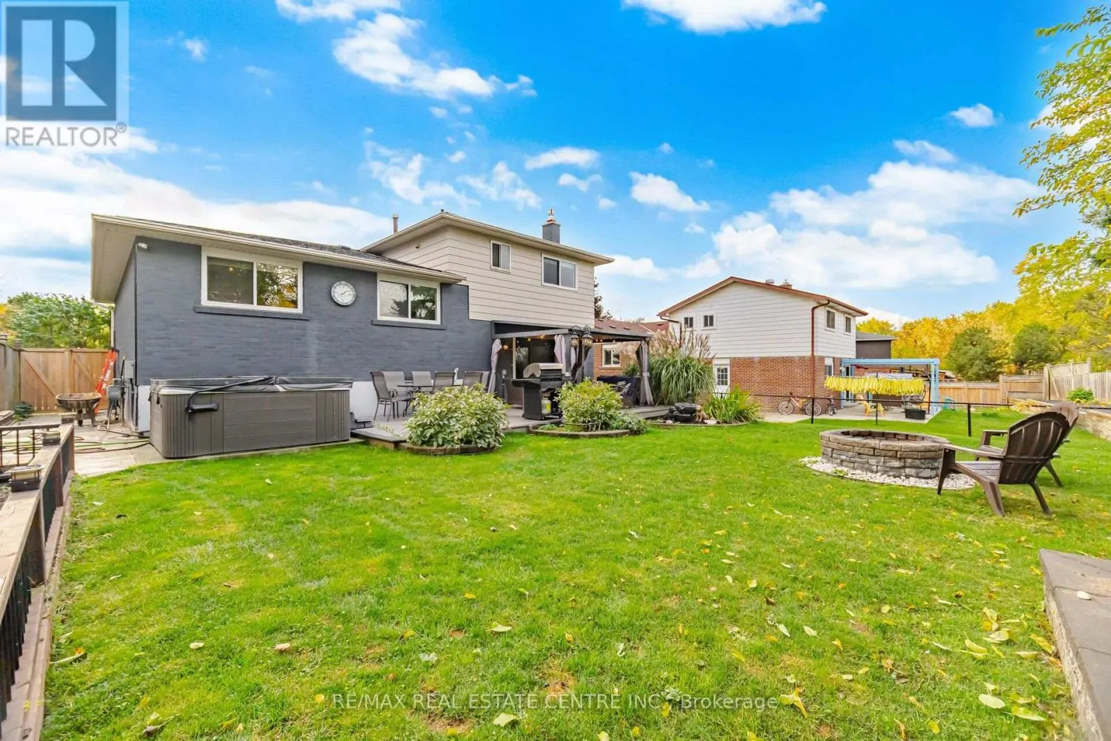 308 RIDGE DRIVE