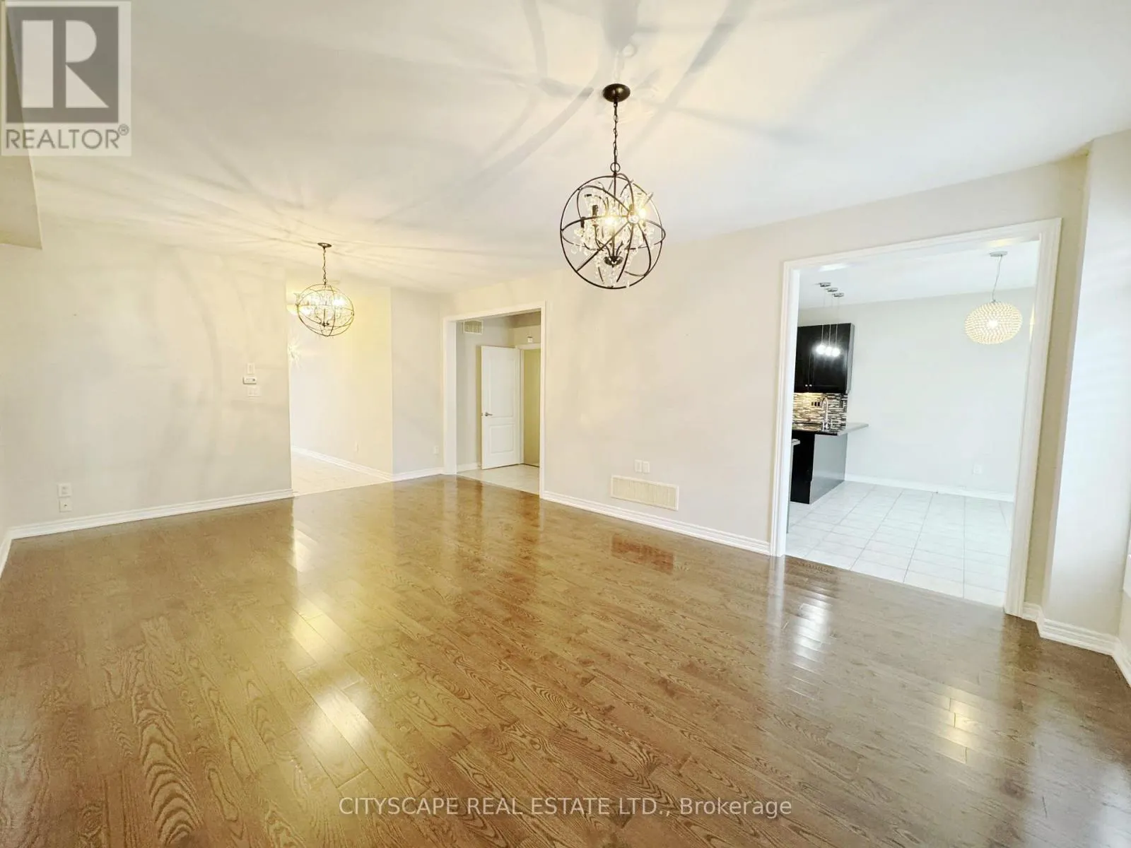 405 SCOTT BOULEVARD
