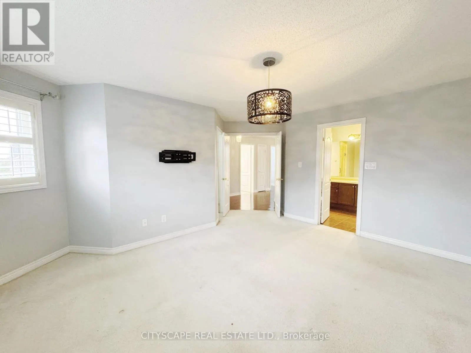 405 SCOTT BOULEVARD