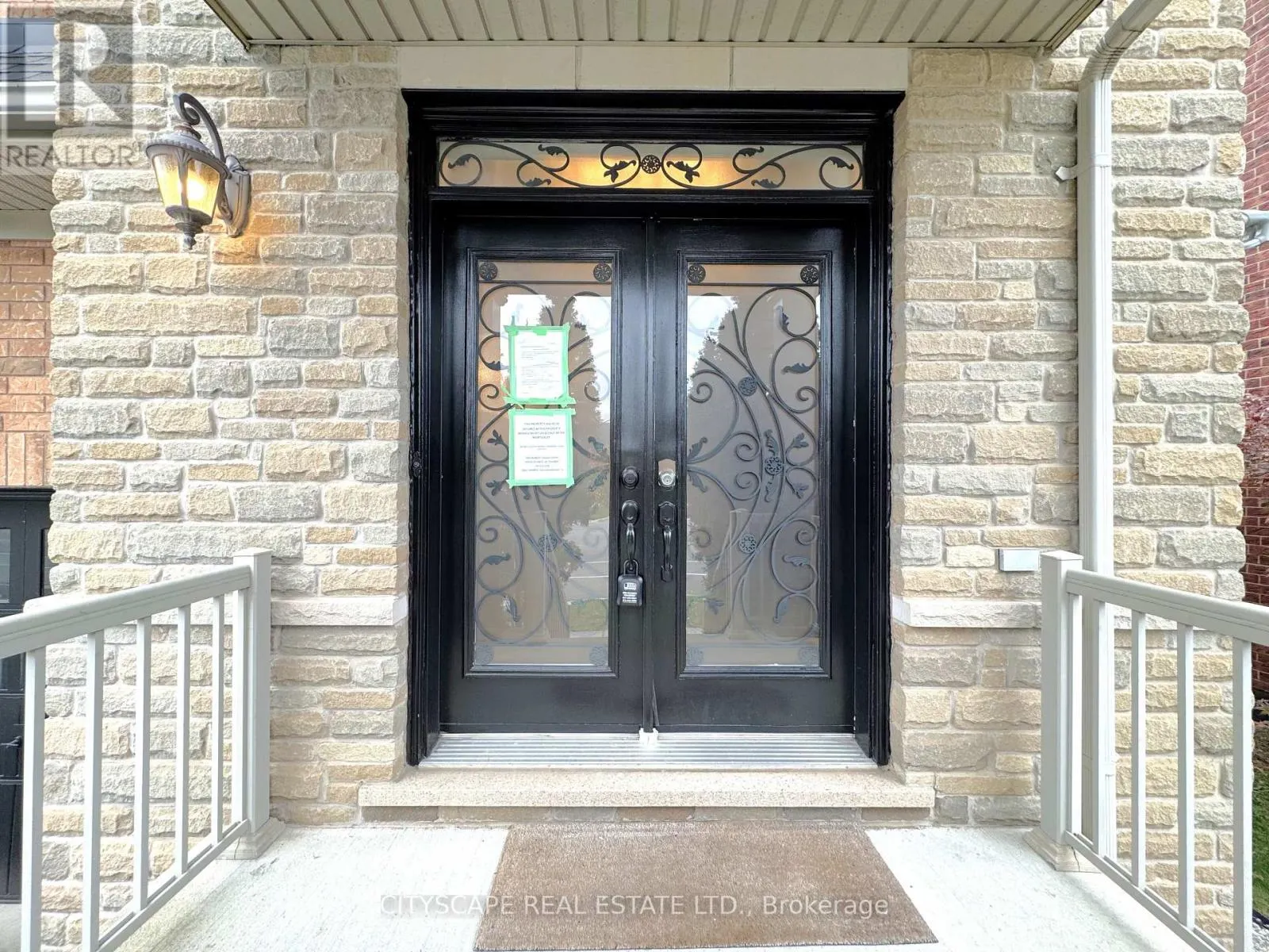 405 SCOTT BOULEVARD