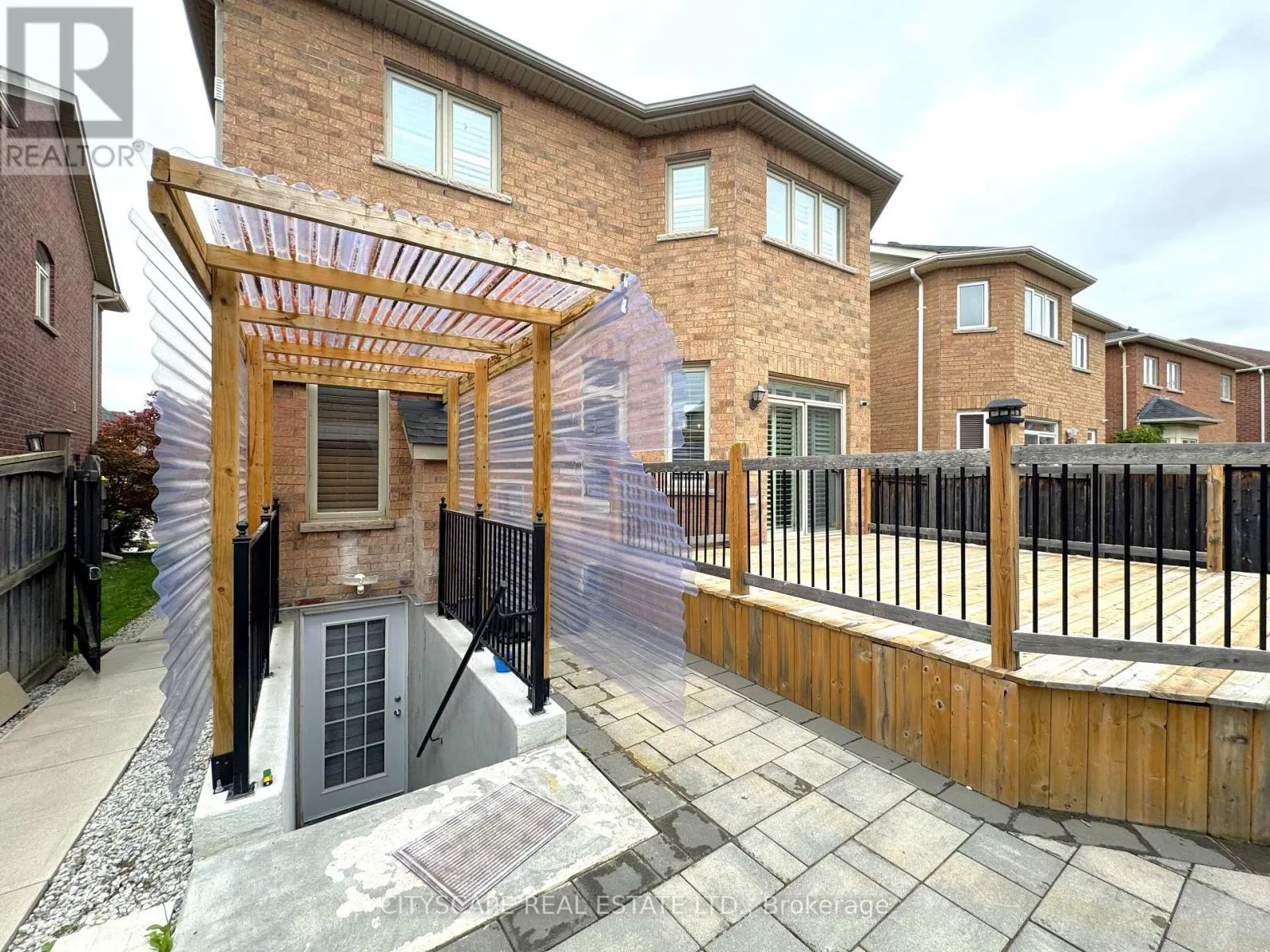 405 SCOTT BOULEVARD