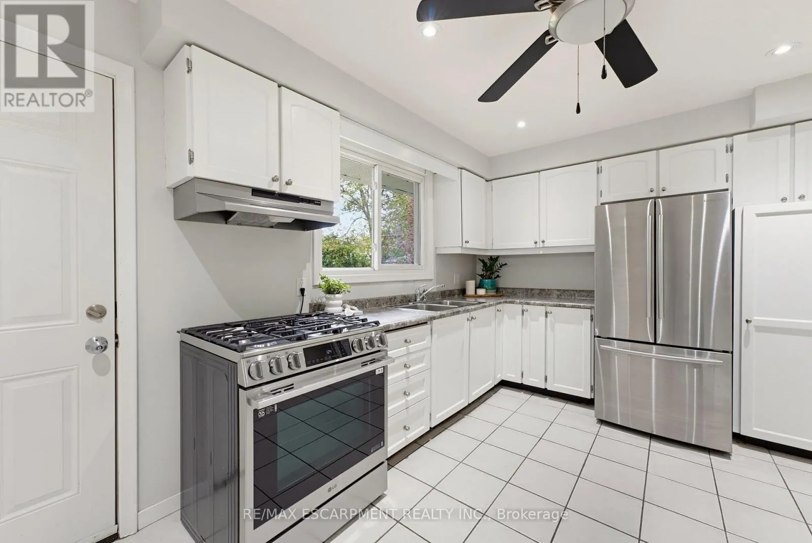 1452 JEFFERSON ROAD