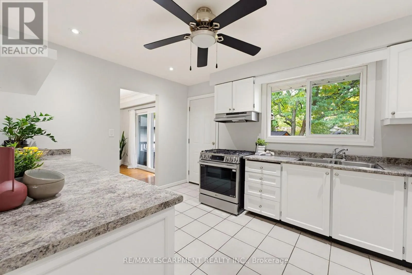 1452 JEFFERSON ROAD