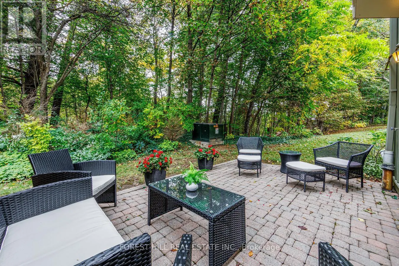 32 - 3265 SOUTH MILLWAY