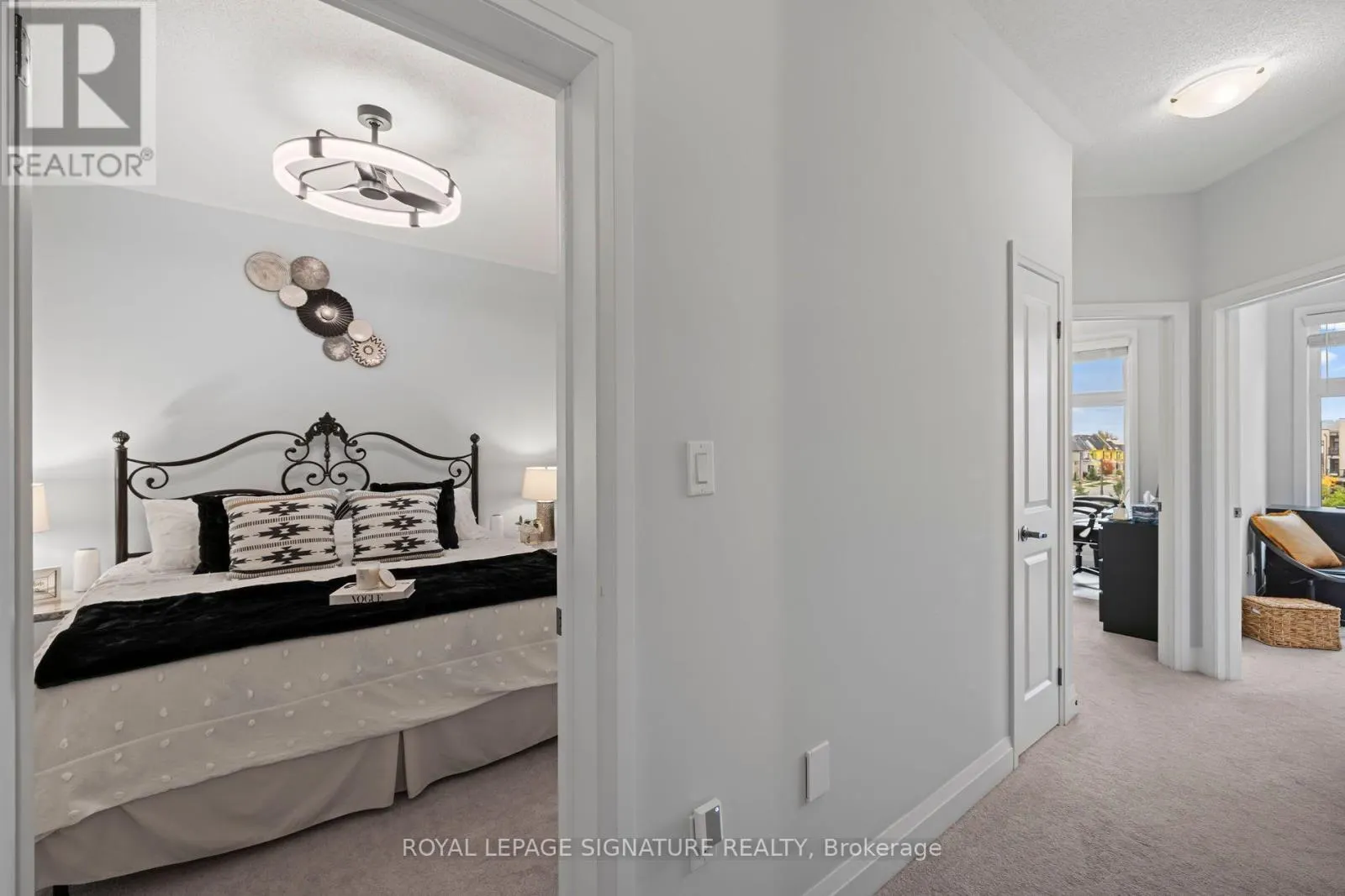 2542 LITTLEFIELD CRESCENT