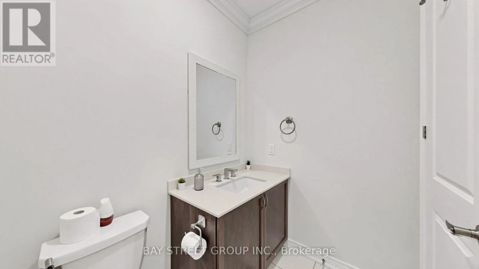 138 ZACHARY CRESCENT