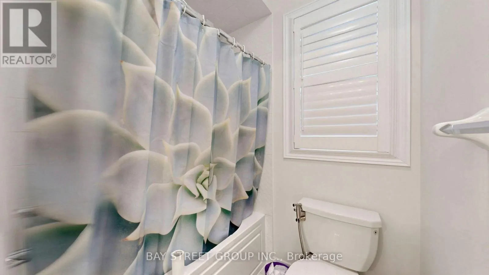 138 ZACHARY CRESCENT