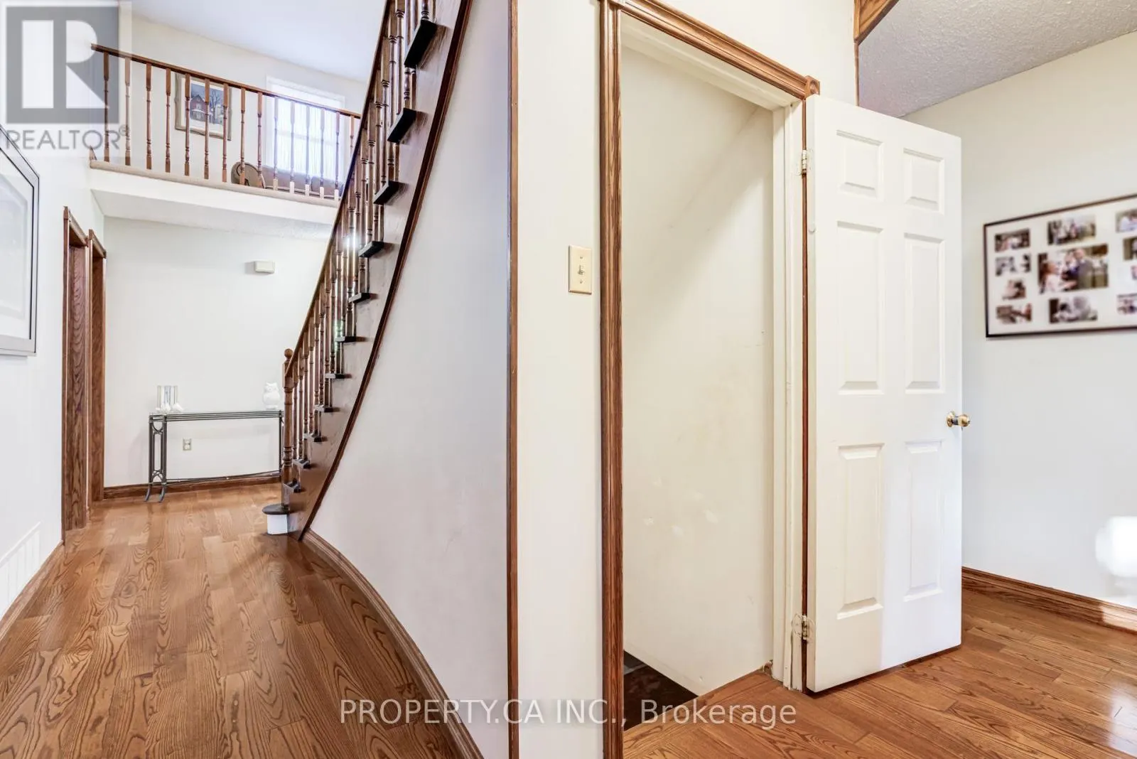 411 FREEMAN CRESCENT