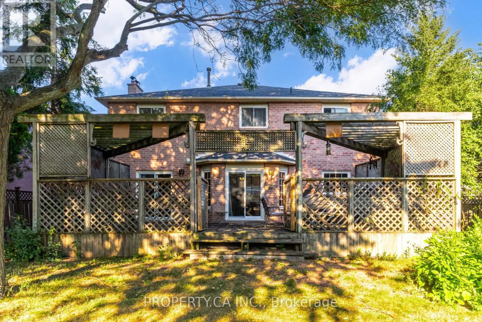 411 FREEMAN CRESCENT