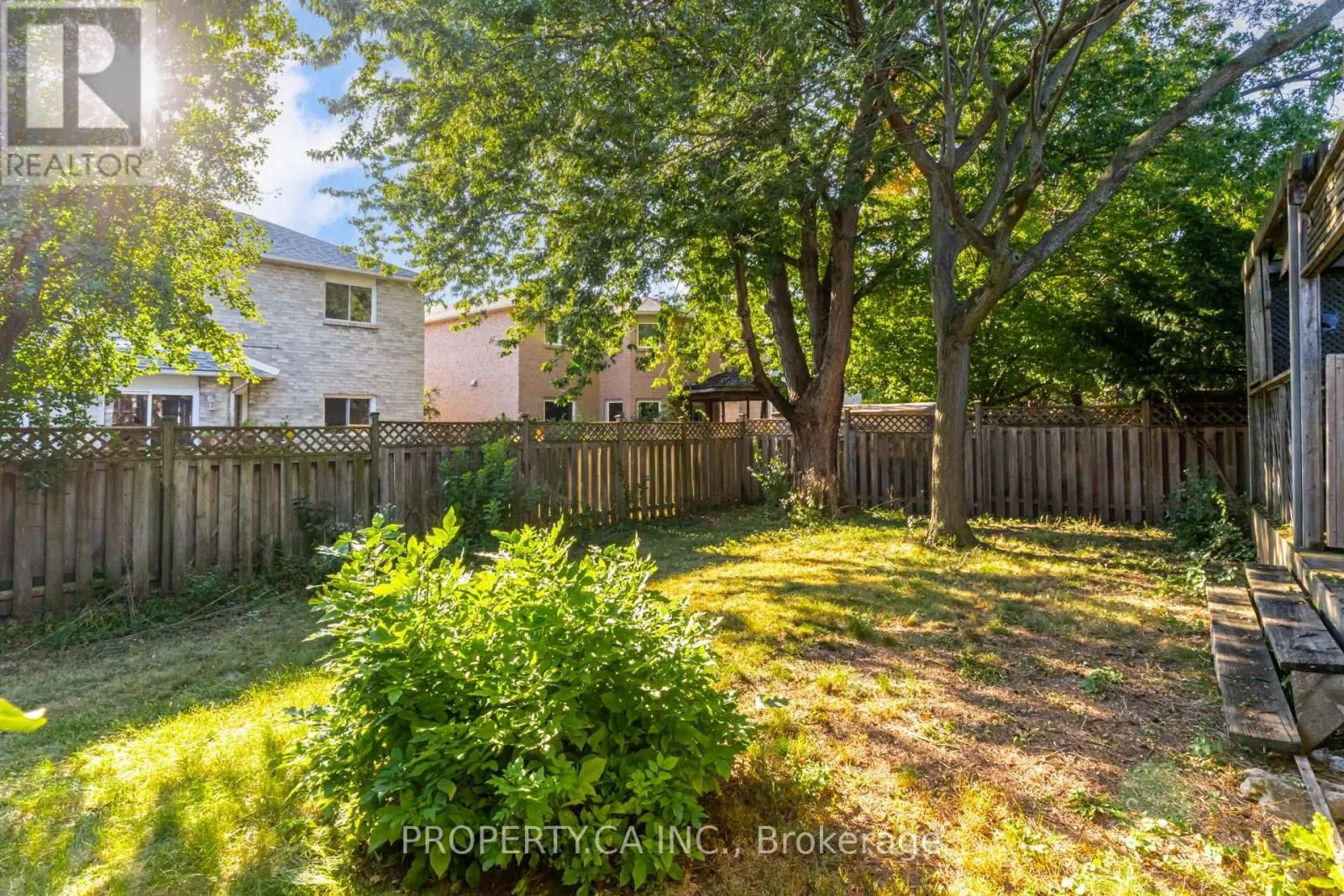 411 FREEMAN CRESCENT