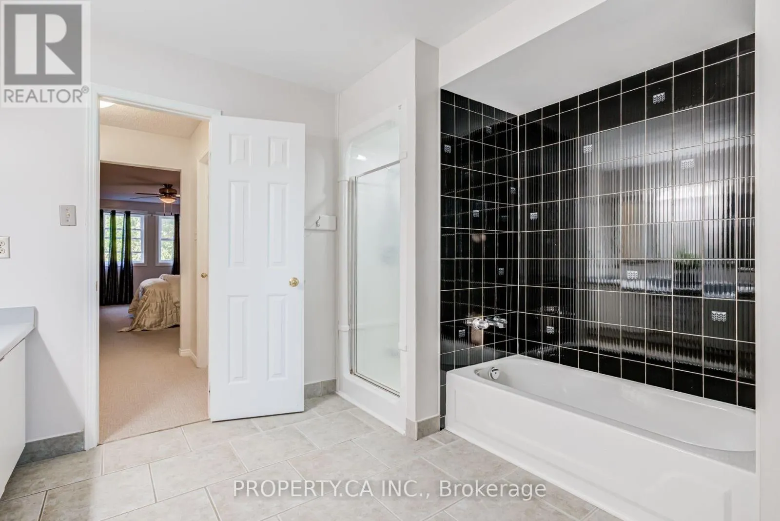 411 FREEMAN CRESCENT