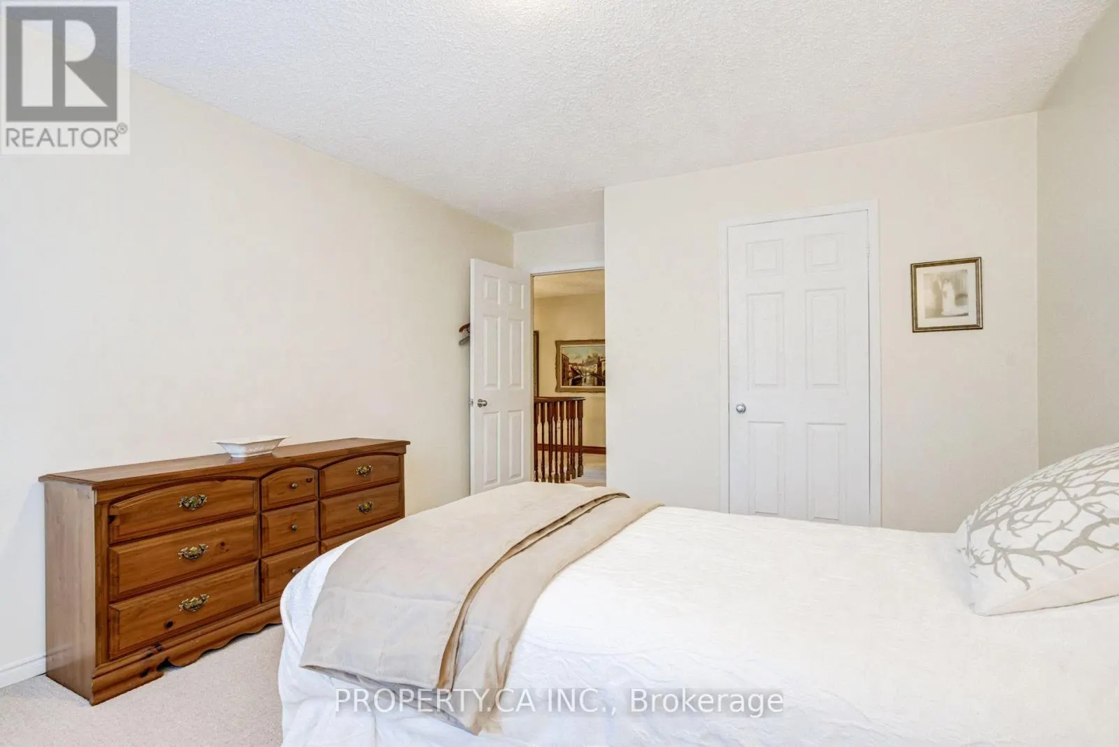 411 FREEMAN CRESCENT