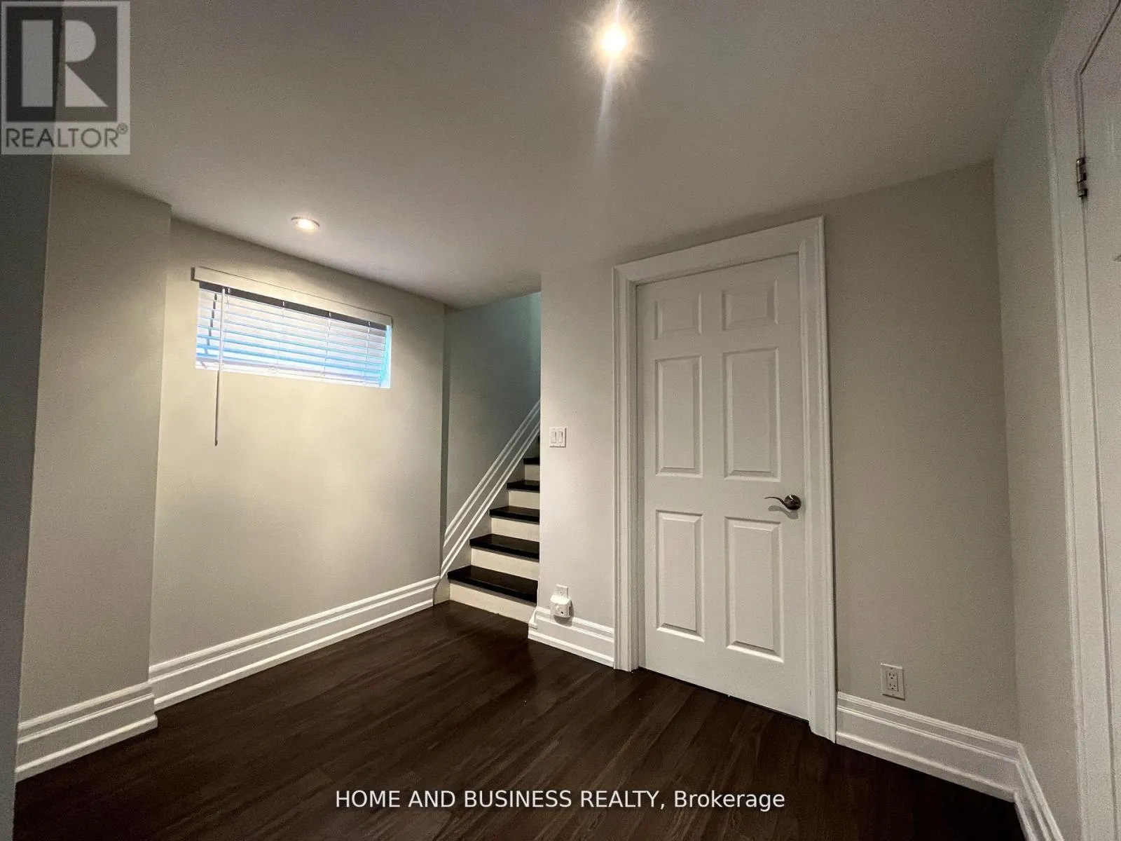 376 ASHBURY ROAD