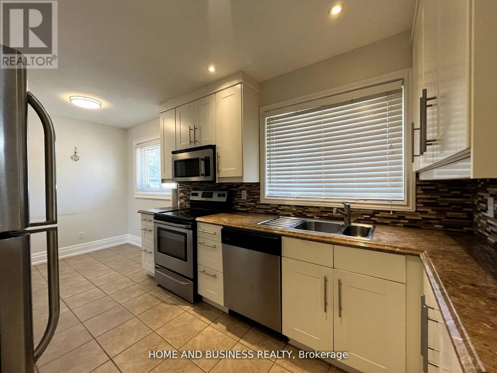 376 ASHBURY ROAD