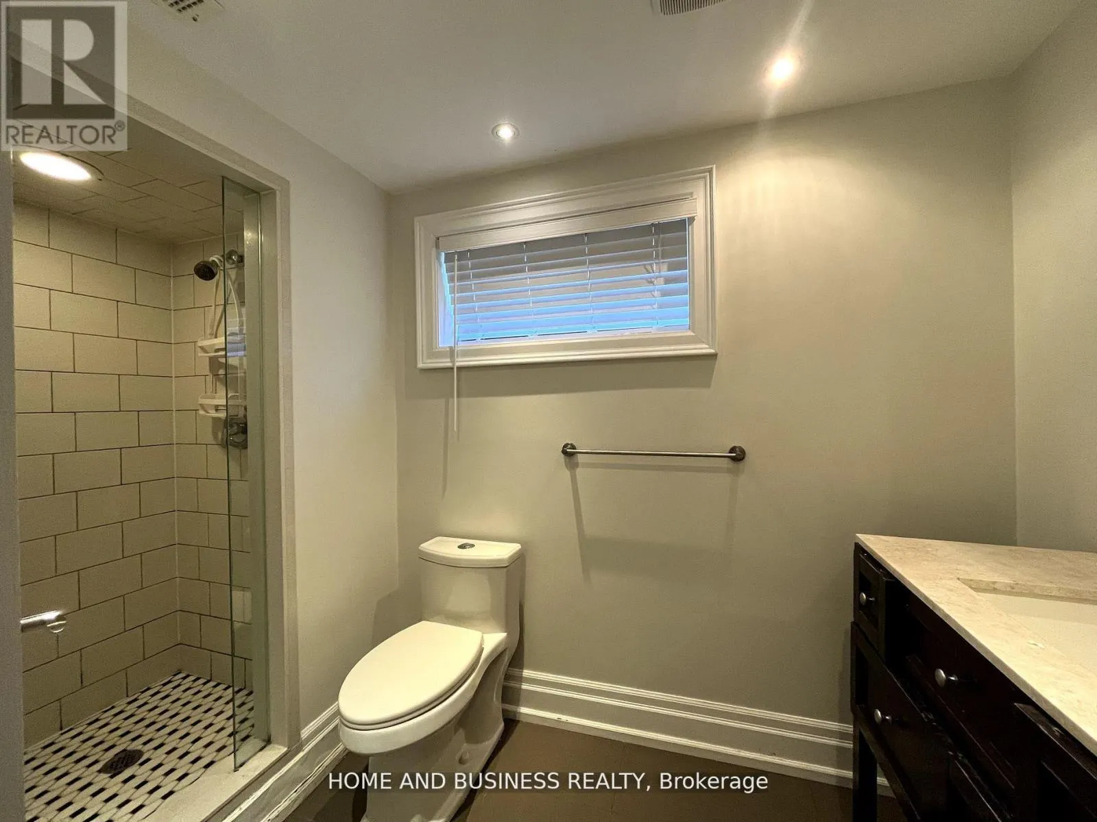376 ASHBURY ROAD