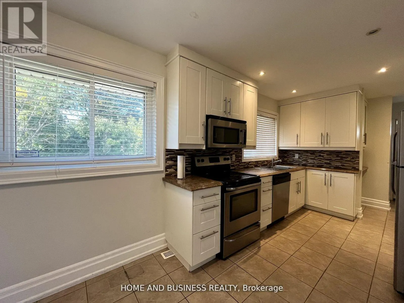 376 ASHBURY ROAD