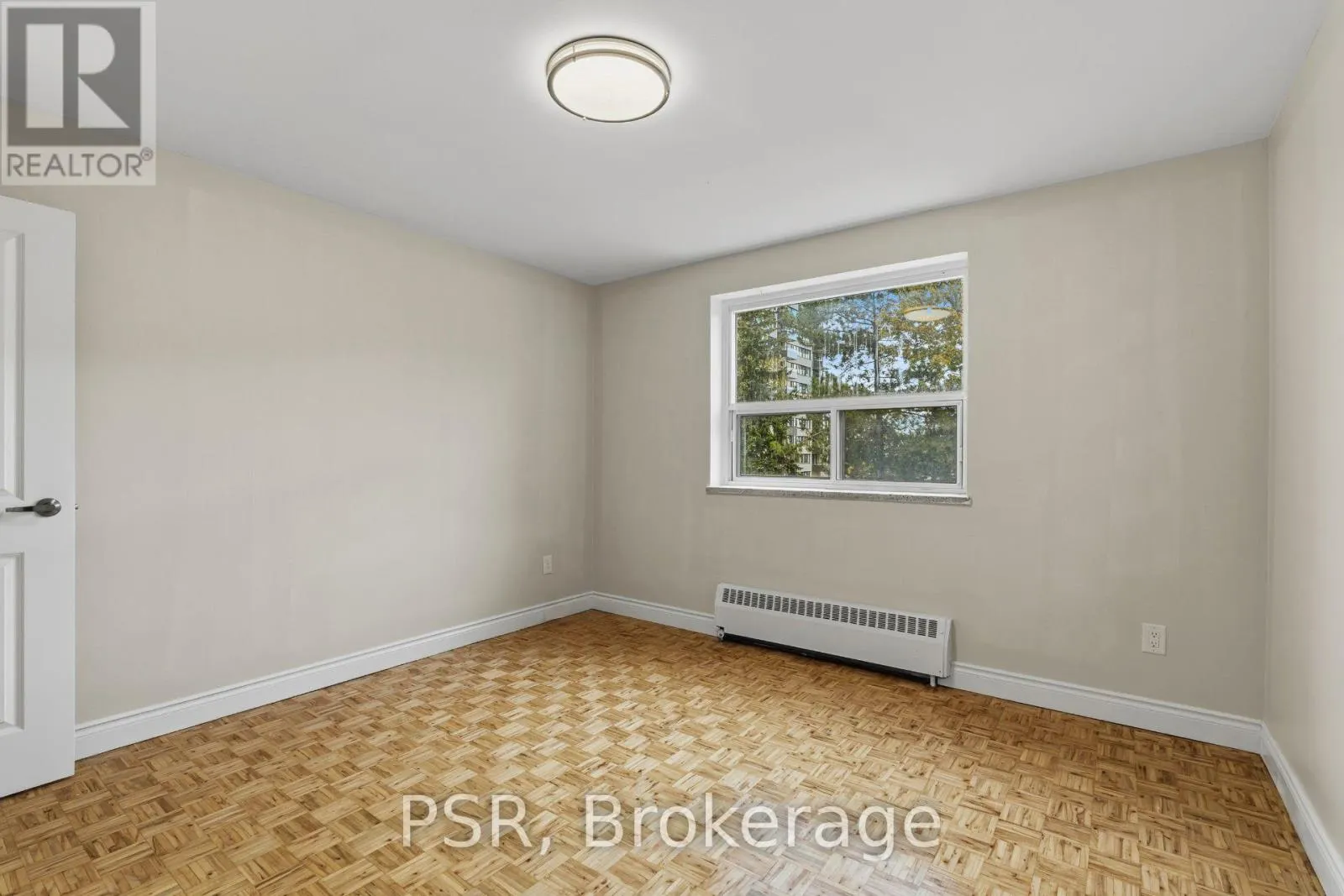 201 - 2300 MARINE DRIVE