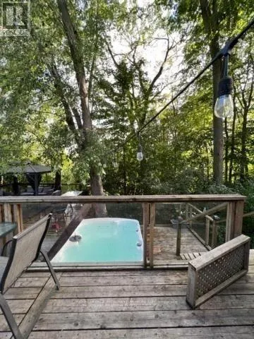 95 RIVER ROAD