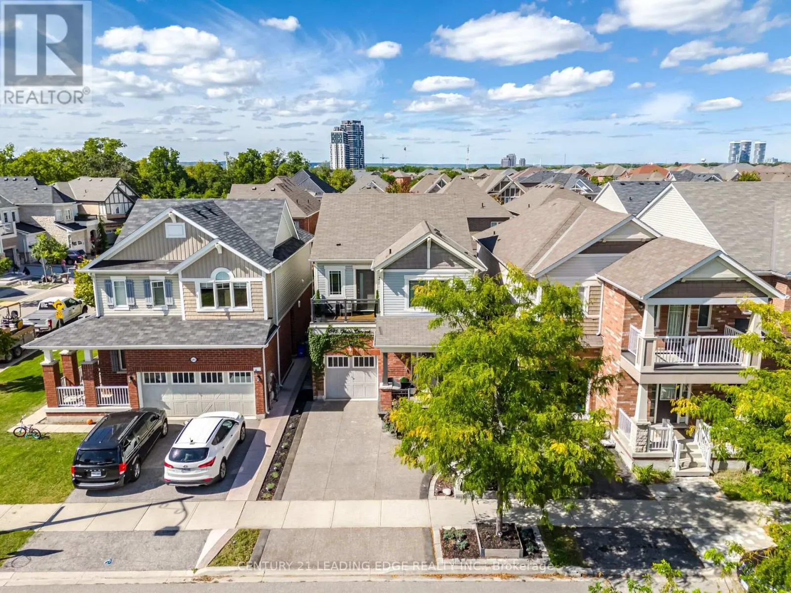 545 GIBSON CRESCENT