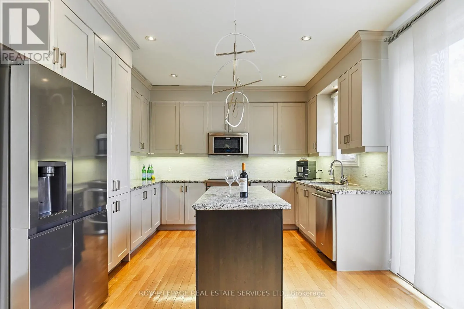 100 WALKER ROAD W