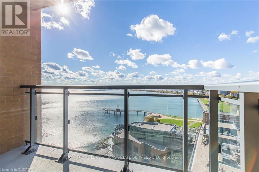 1704 - 2060 LAKESHORE ROAD
