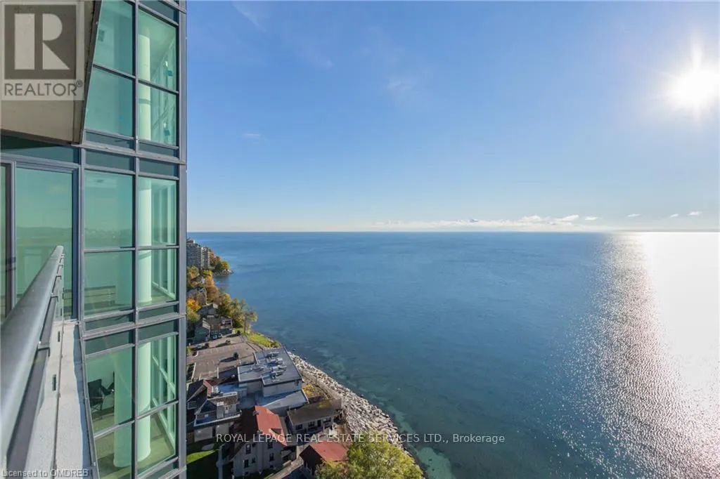 1704 - 2060 LAKESHORE ROAD