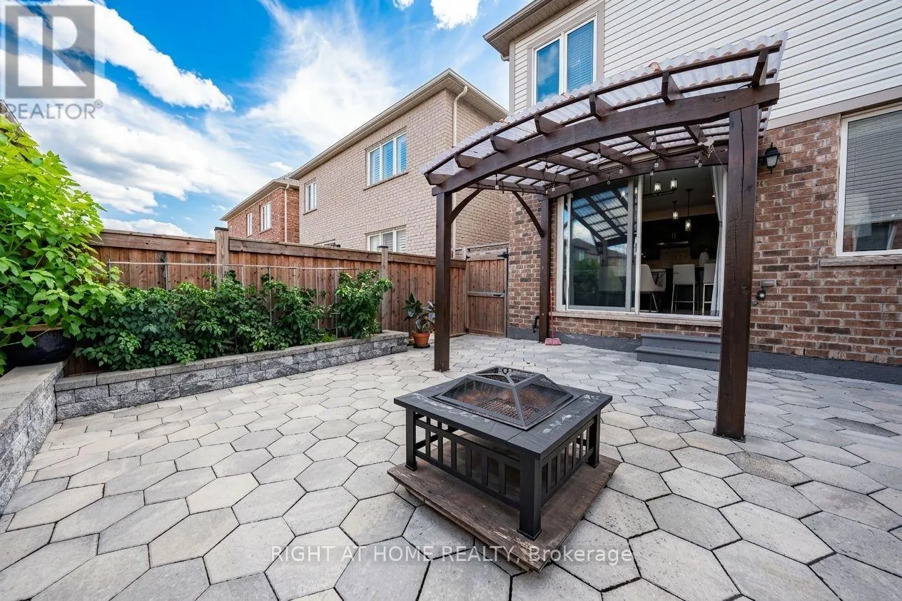 1249 LEGER WAY
