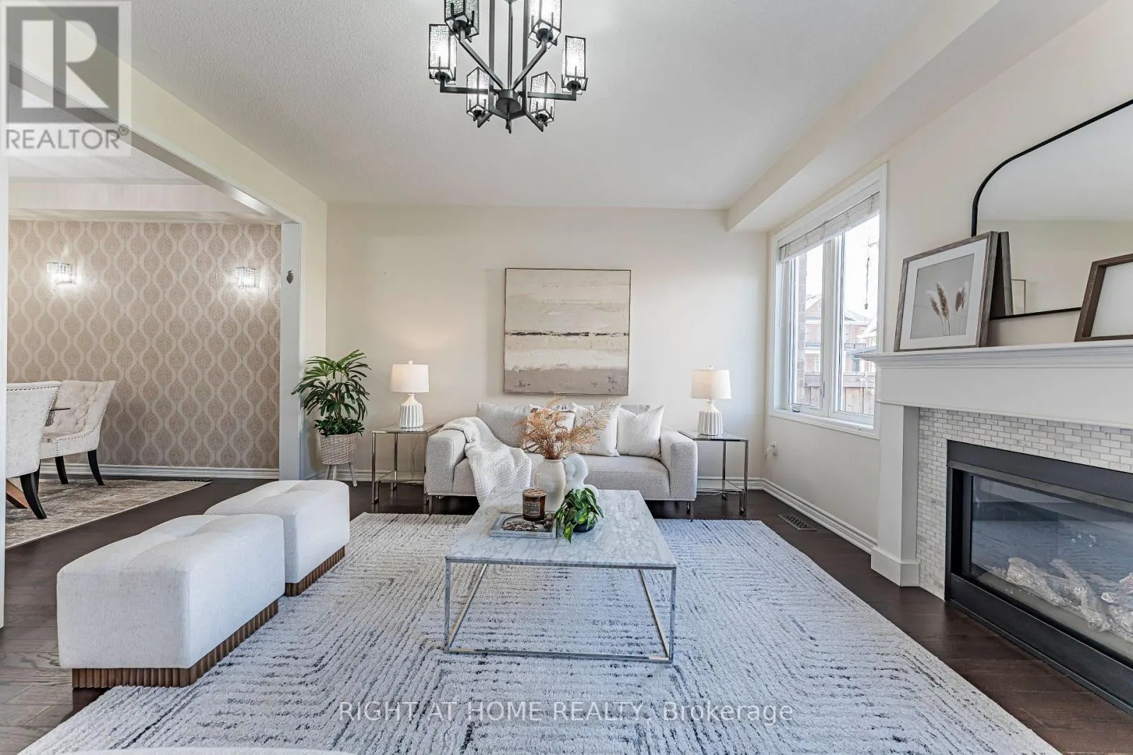 1249 LEGER WAY
