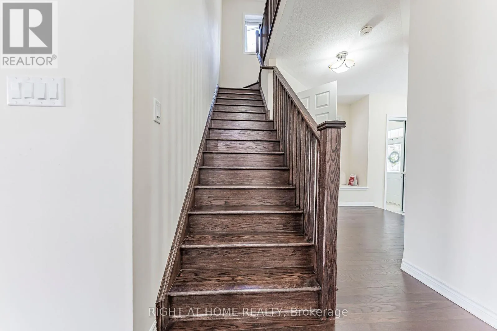 1249 LEGER WAY