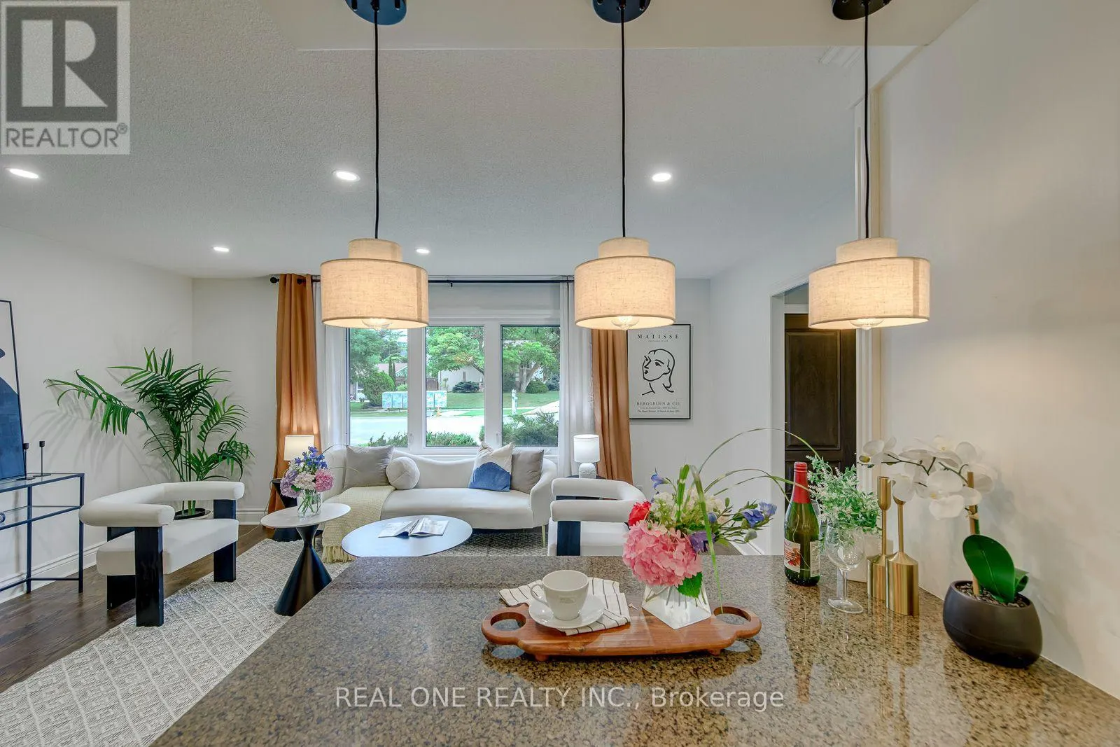 28 OSBORNE CRESCENT