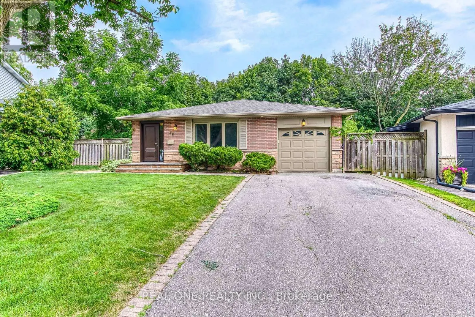 28 OSBORNE CRESCENT