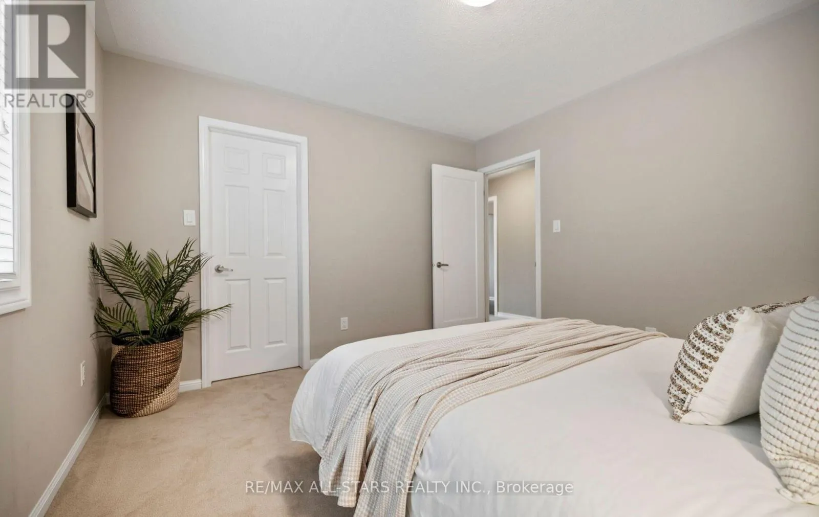 331 INMAN HEIGHTS