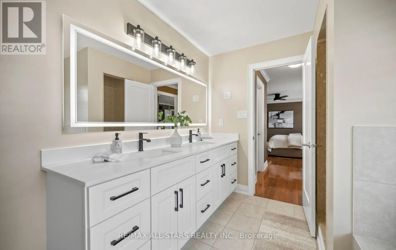 331 INMAN HEIGHTS