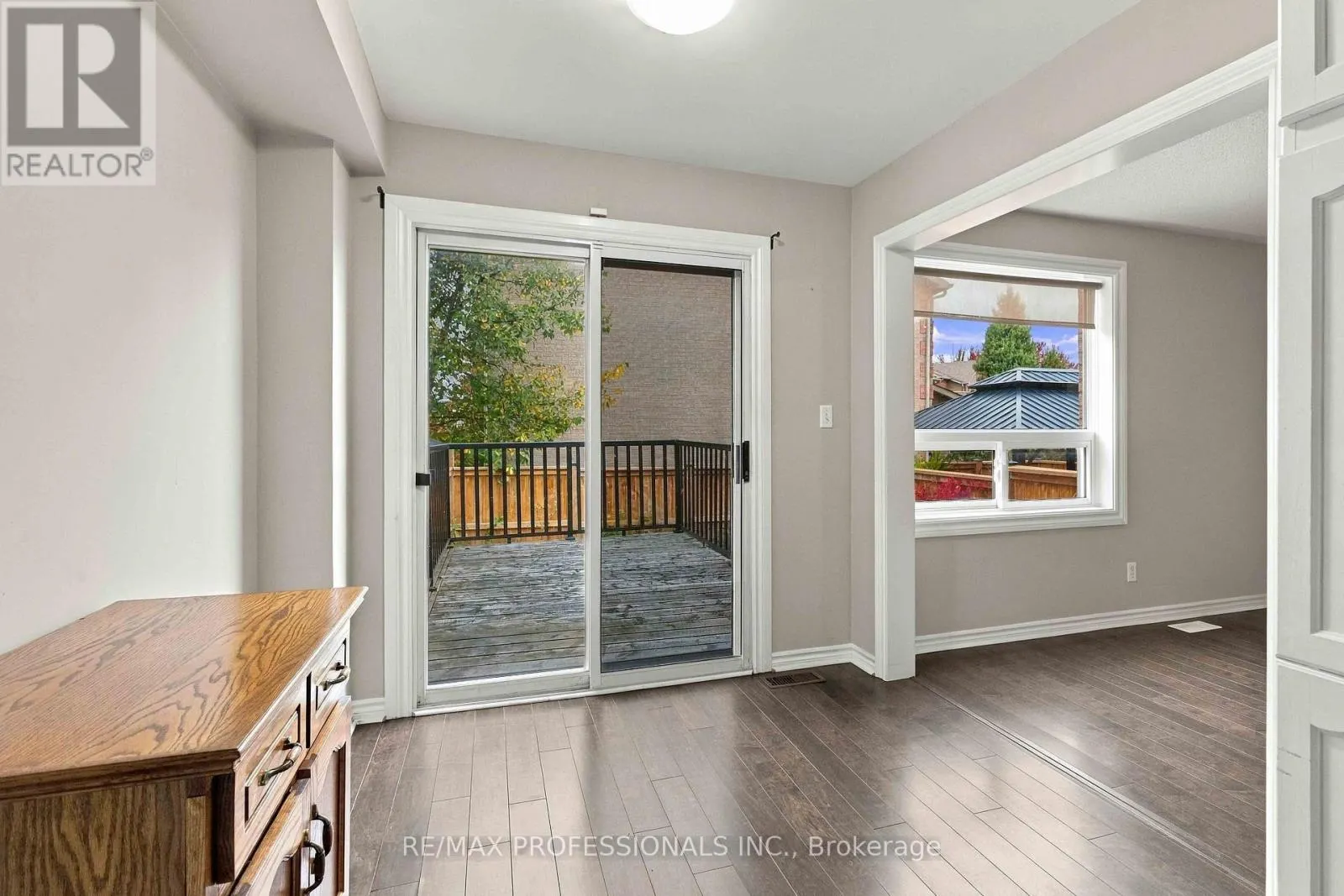 34 JOLLEY COURT