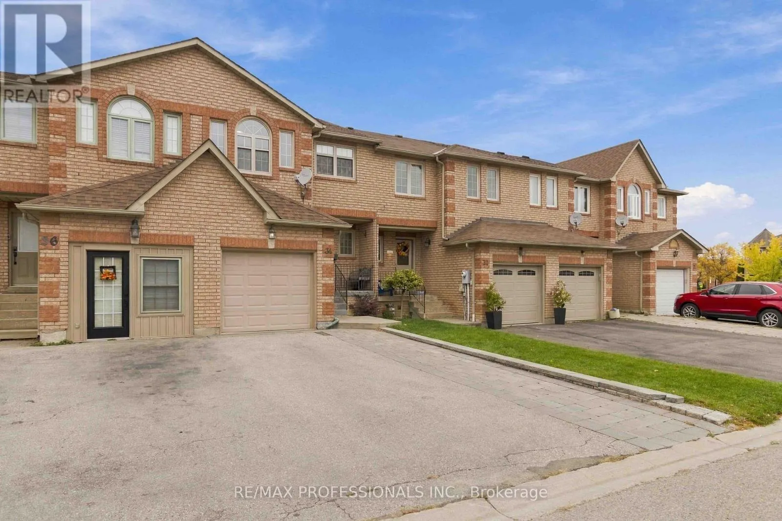 34 JOLLEY COURT