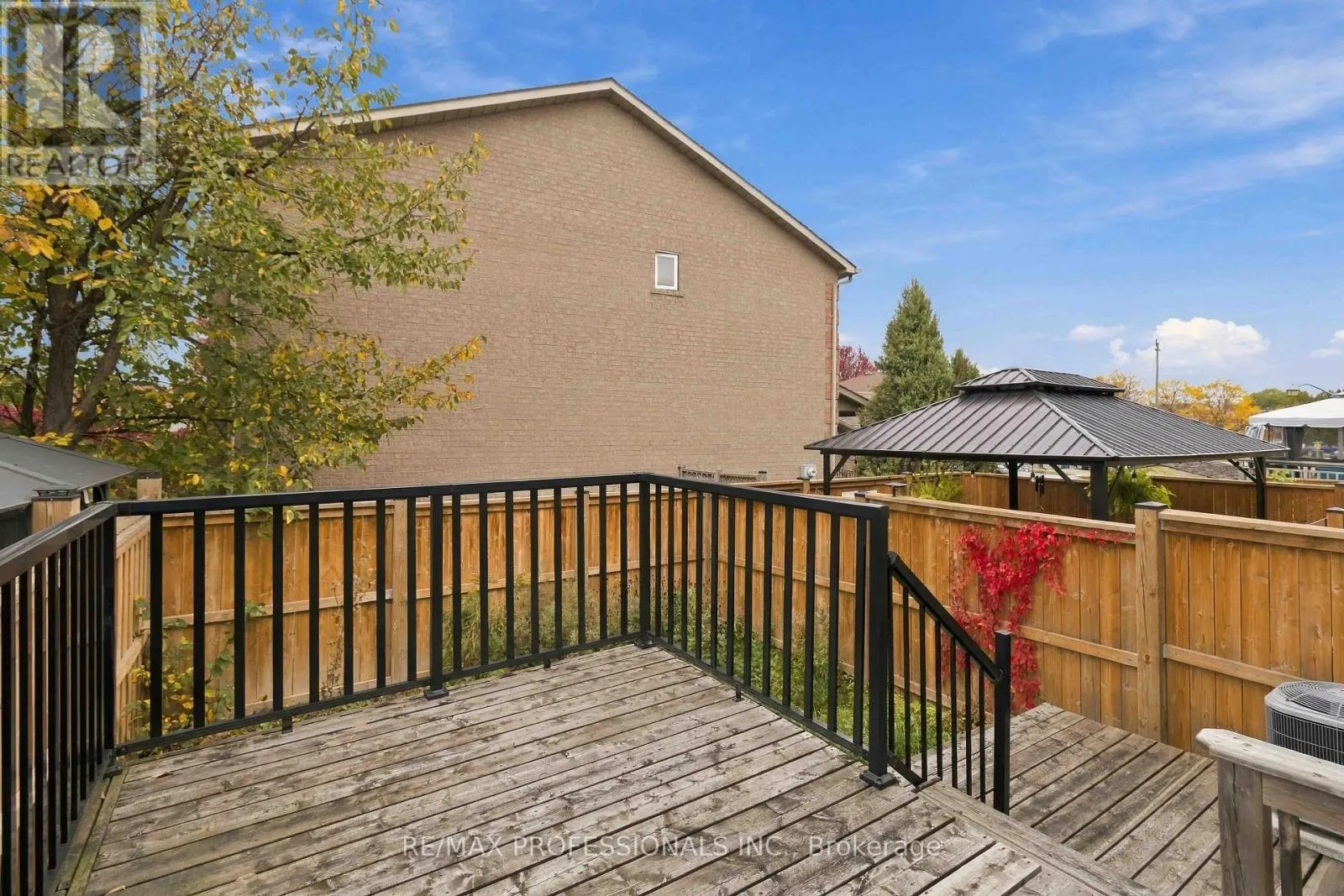 34 JOLLEY COURT