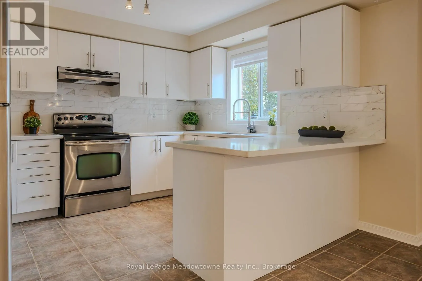 1311 CARTMER WAY