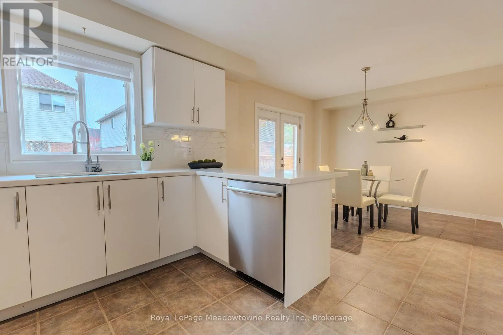 1311 CARTMER WAY