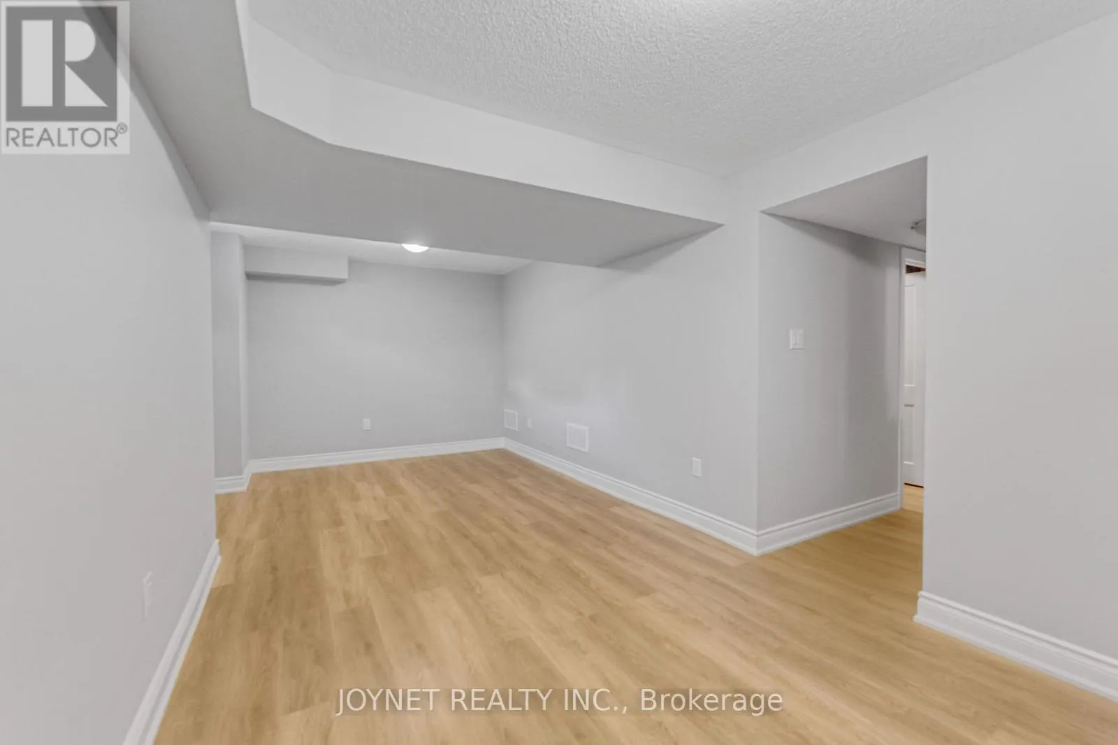 3303 JACOB WAY
