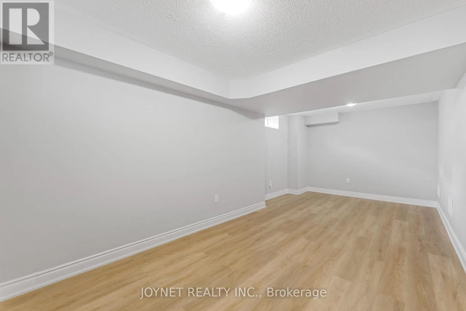 3303 JACOB WAY