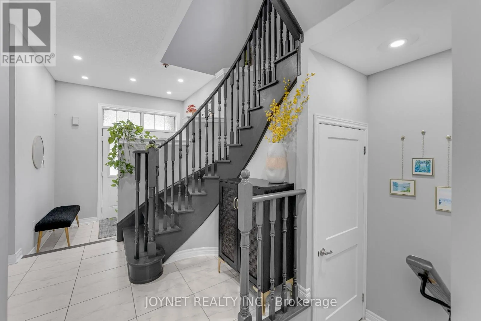 3303 JACOB WAY