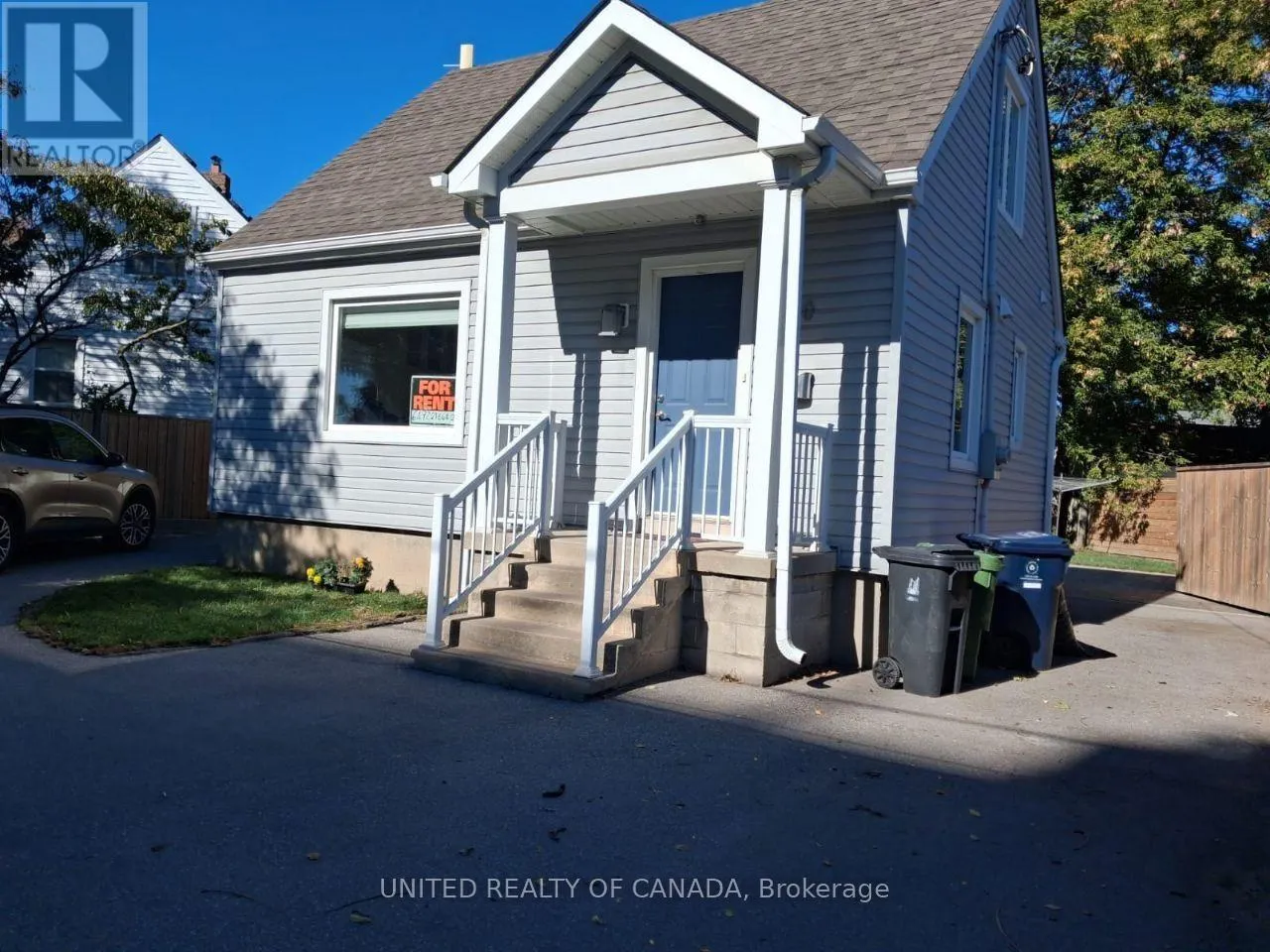 790 THE QUEENSWAY