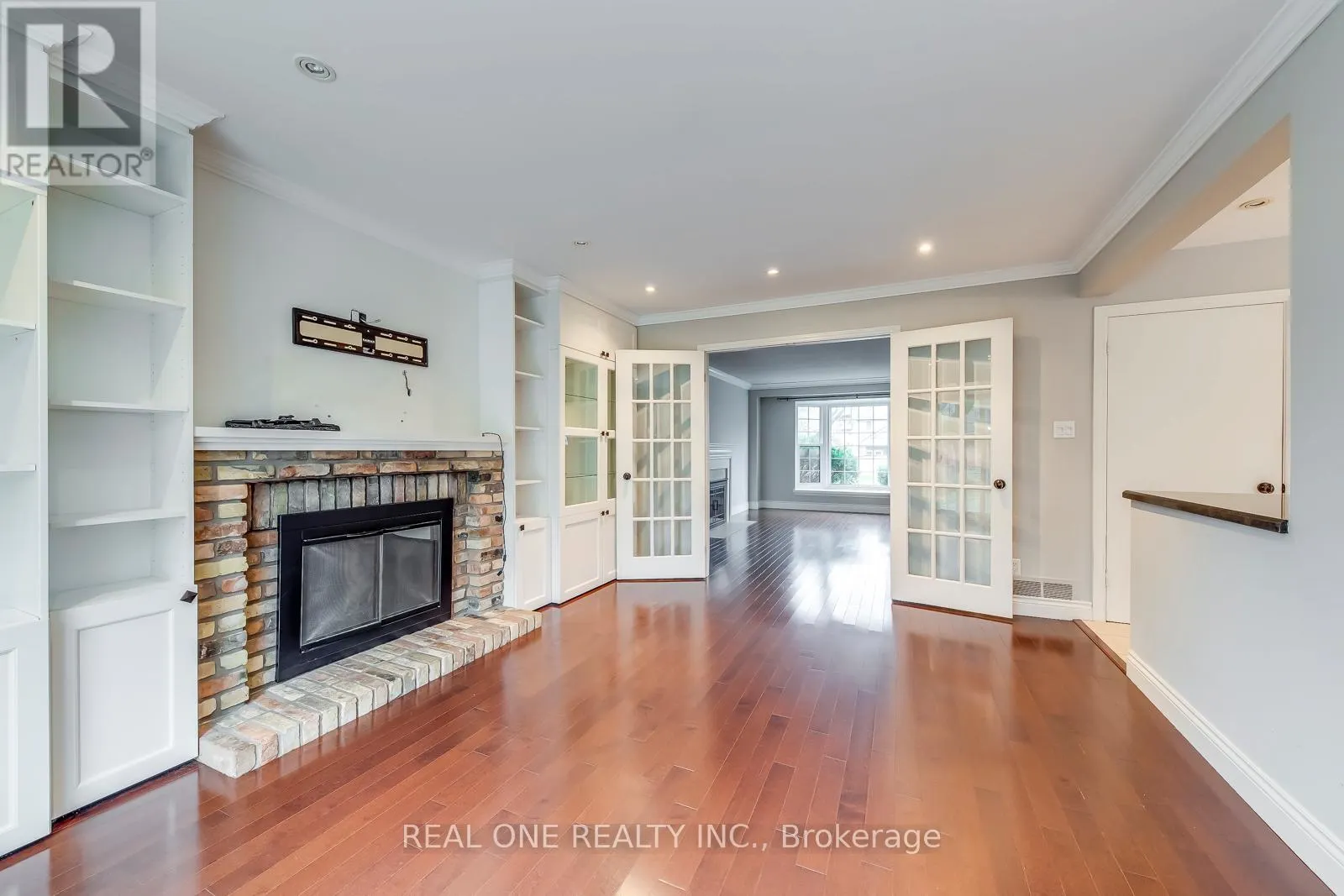 120 BLYTH CRESCENT