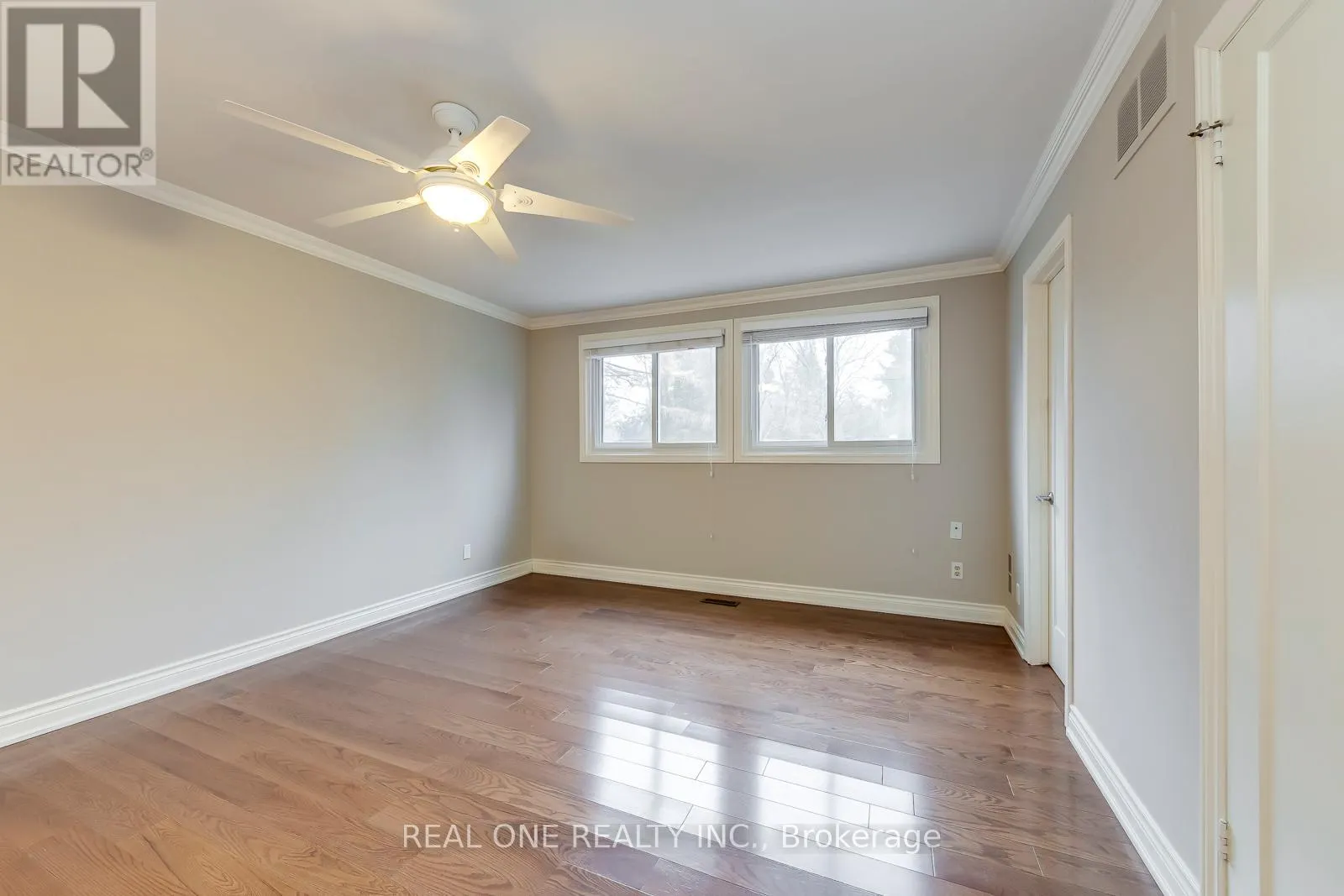 120 BLYTH CRESCENT