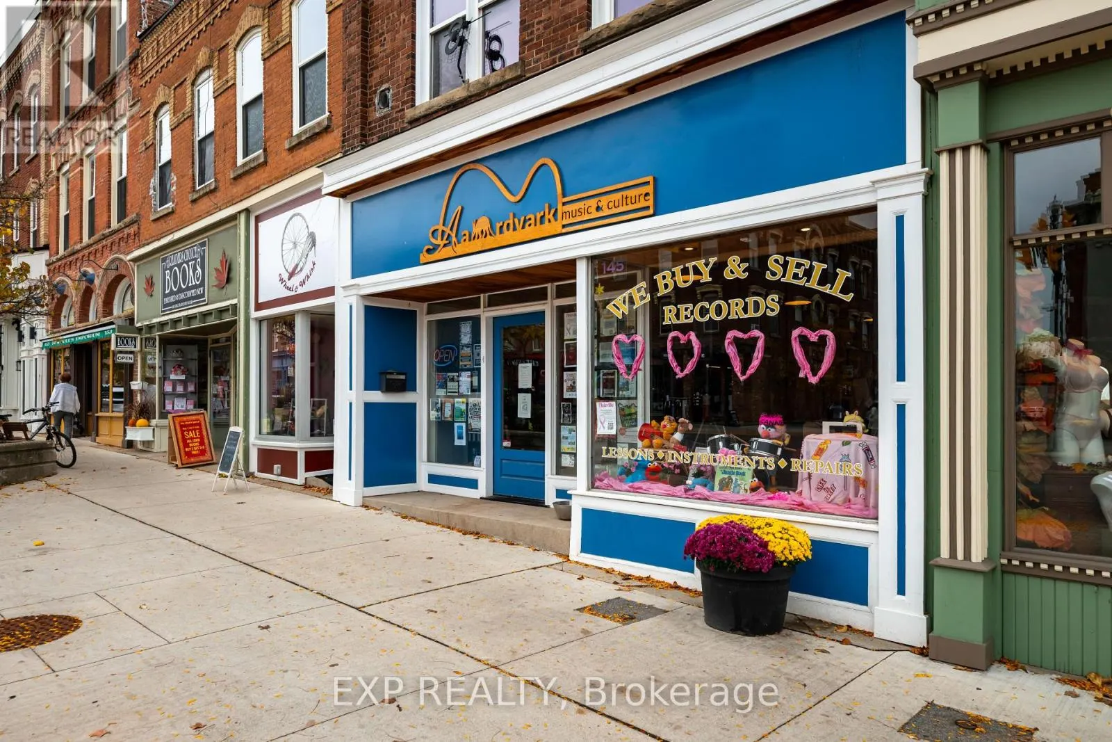 145-147 BROADWAY