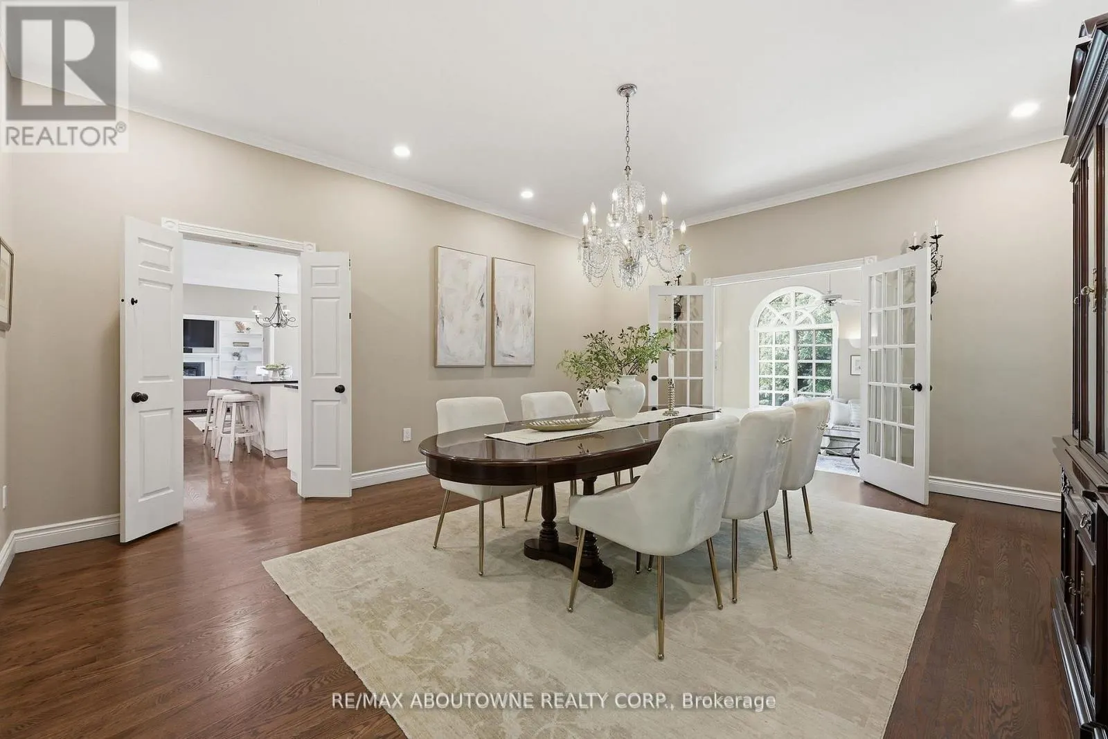 437 CAIRNCROFT ROAD